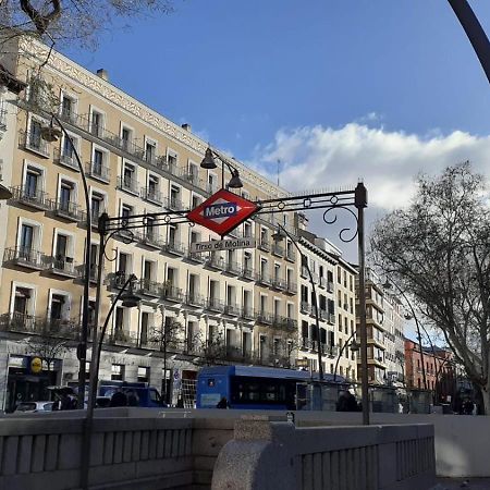 Hostal Daniel Madrid Dış mekan fotoğraf